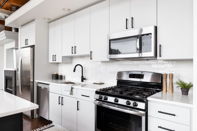 Cost of Cabinet Restyling in Rhome, TX